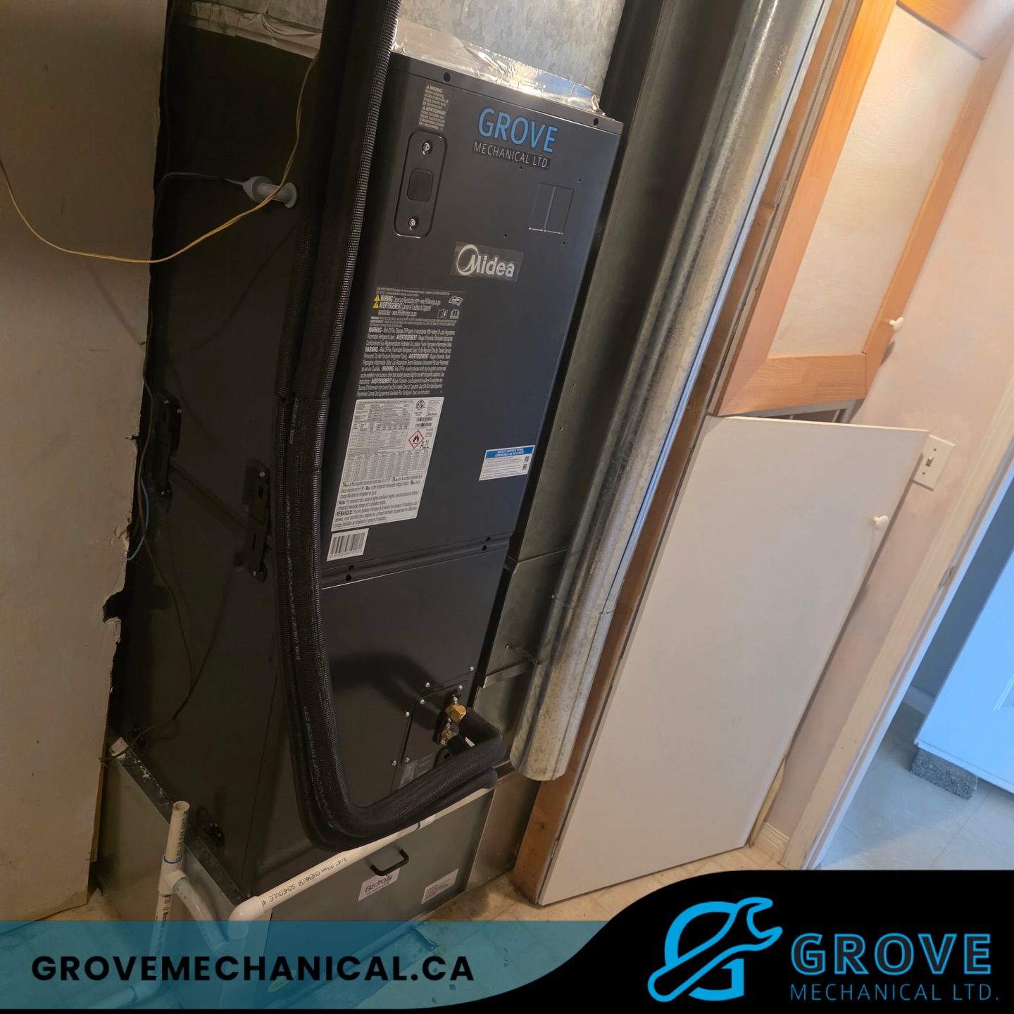 Dual TOSOT outdoor heat pump units installed in winter